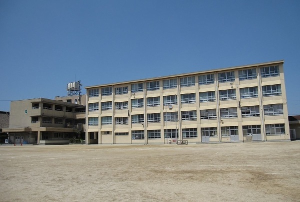 ２号棟(堺市立錦小学校)