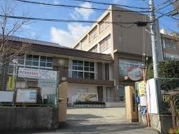 和泉市箕形町２丁目の土地(和泉市立北松尾小学校)
