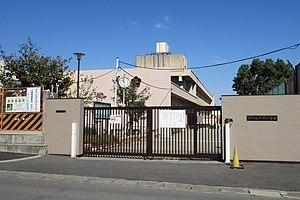 １号棟(堺市立平岡小学校)