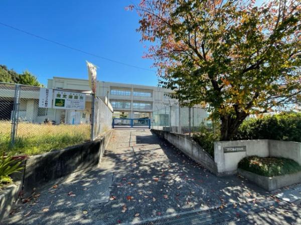 ２号棟(堺市立槇塚台小学校)