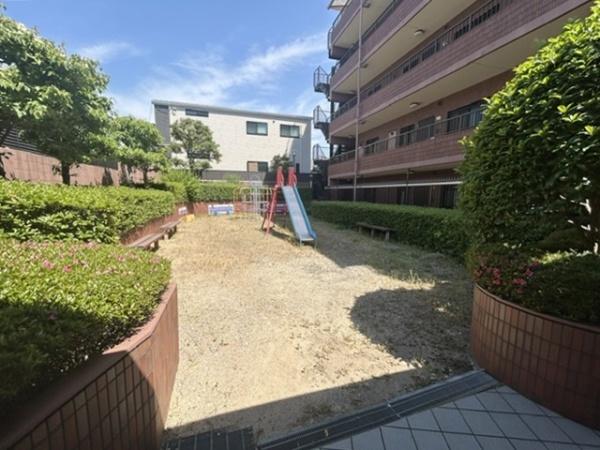 ベルク浜寺公園