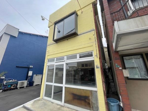 岸和田市下池田町３丁目の店舗付住宅