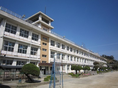 堺市東区日置荘原寺町　１号棟(堺市立日置荘小学校)