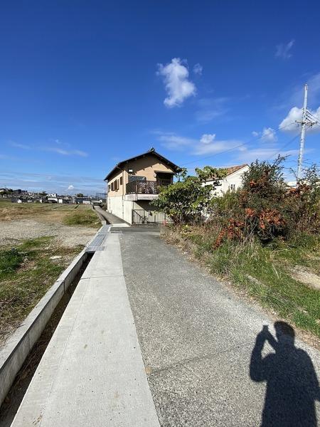 和泉市唐国町３丁目の土地