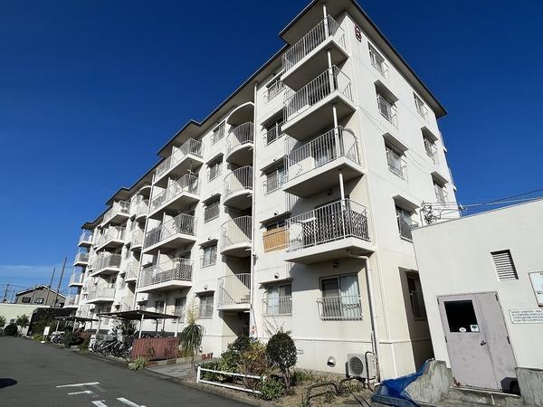 和泉府中ハウスＢ棟