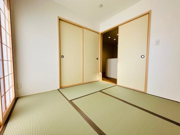 生駒郡斑鳩町目安４丁目の中古一戸建て