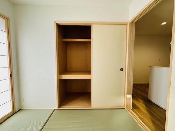 生駒郡斑鳩町目安４丁目の中古一戸建て