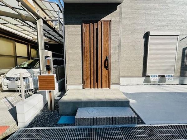 生駒郡斑鳩町目安４丁目の中古一戸建て