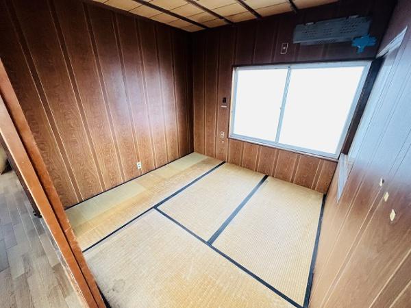 橿原市内膳町３丁目の中古一戸建て