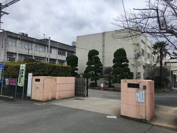 磯城郡田原本町大字三笠の土地(田原本町立平野小学校)