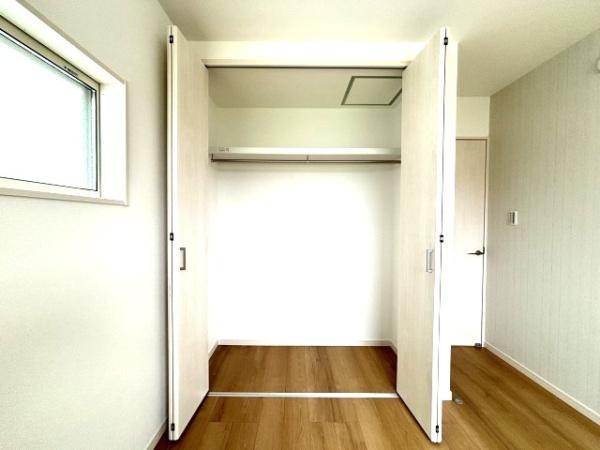 橿原市曲川町5丁目　1期2号棟　新築戸建