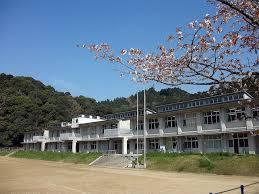 吉野郡吉野町大字上市の中古一戸建て(吉野町立吉野中学校)