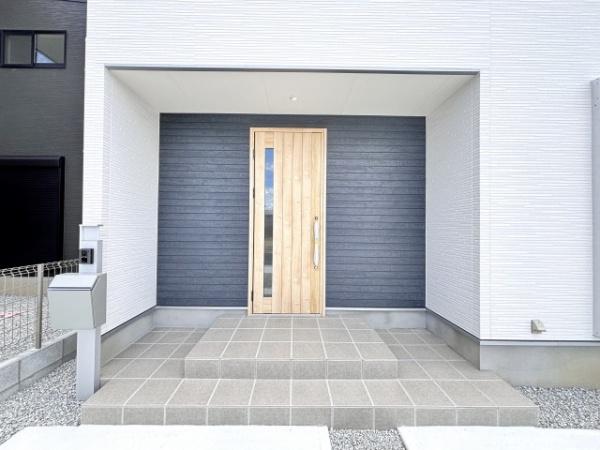 橿原市曲川町3丁目　2号棟　新築戸建