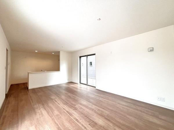 川西町結崎13期　1号棟　新築戸建