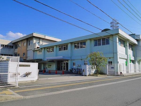 天理市嘉幡町の中古一戸建て(天理市立二階堂小学校)