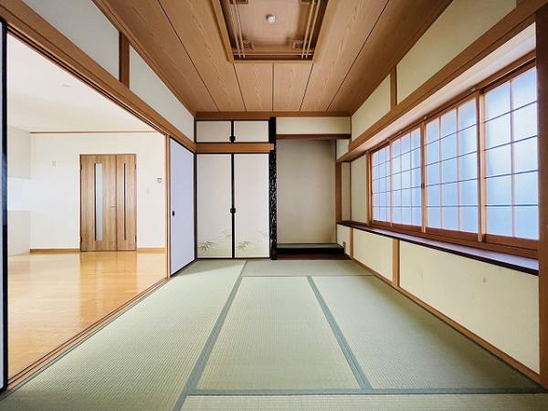 橿原市石原田町の中古一戸建て
