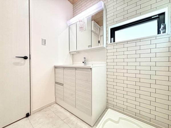桜井市安倍木材団地1丁目　1号棟　新築戸建