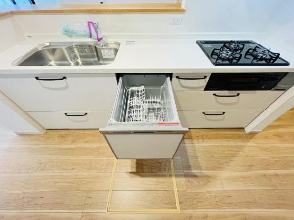 橿原市菖蒲町3丁目　新築戸建