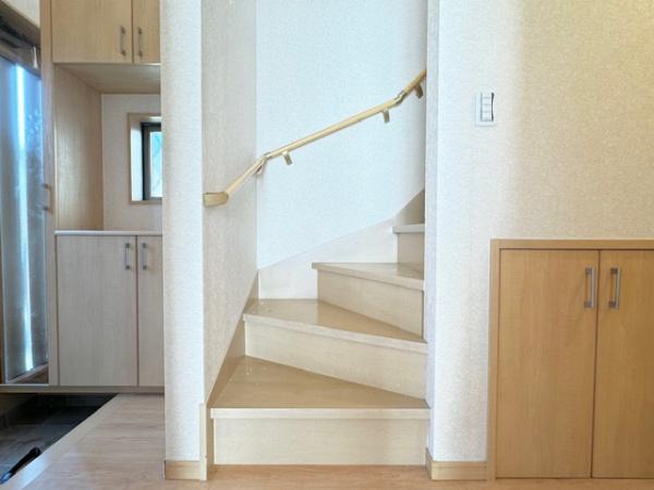 生駒郡斑鳩町服部２丁目の中古一戸建て