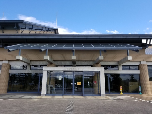 生駒郡斑鳩町法隆寺1丁目の中古一戸建て(斑鳩町立図書館)