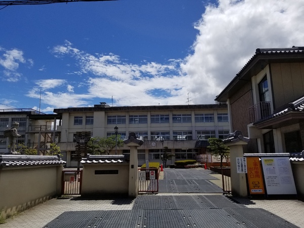 生駒郡斑鳩町法隆寺1丁目の中古一戸建て(斑鳩町立斑鳩小学校)