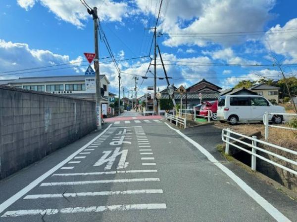 生駒郡斑鳩町法隆寺東１丁目の土地