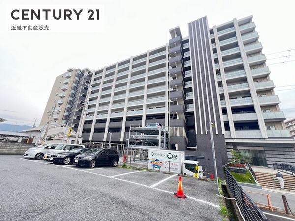 プレサンスロジェ橿原神宮前