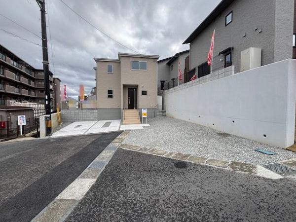 斑鳩町龍田西4期1号棟