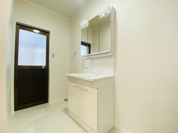 香芝市逢坂4丁目　中古戸建