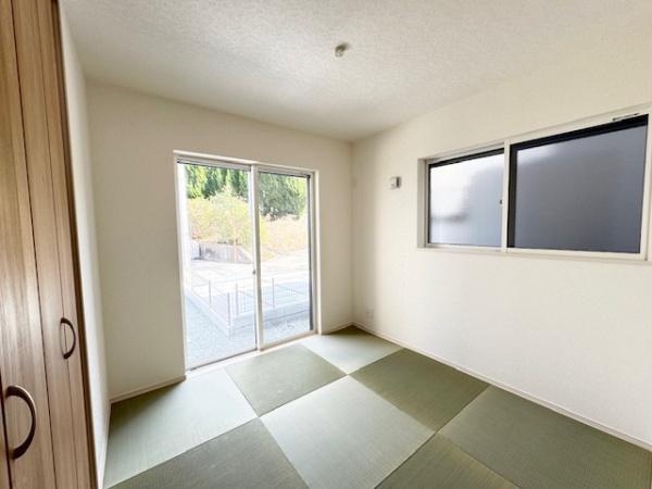 北葛城郡第3王寺町葛下　2号棟