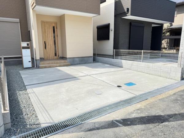 北葛城郡第3王寺町葛下　2号棟