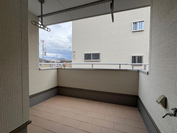 香芝市磯壁５丁目の中古一戸建て