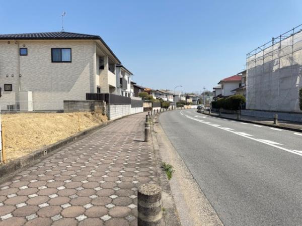 北葛城郡河合町高塚台２丁目の土地