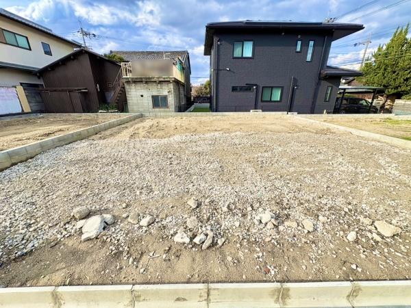 葛城市新庄４期　２号棟　新築戸建