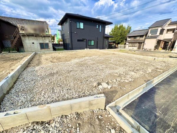 葛城市新庄４期　２号棟　新築戸建