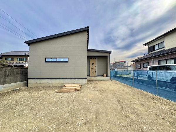 北葛城郡広陵町大字三吉　新築戸建