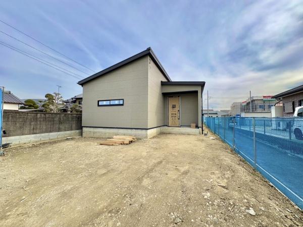 北葛城郡広陵町大字三吉　新築戸建