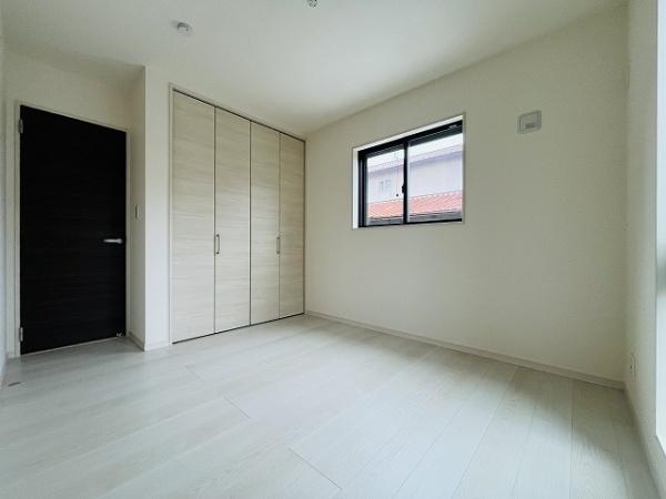 葛城市林堂２期　１号棟　新築戸建