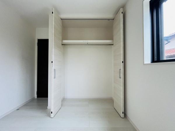 葛城市林堂２期　１号棟　新築戸建