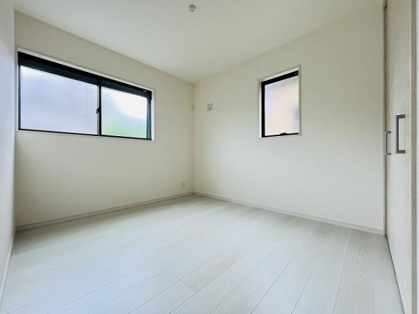 葛城市林堂２期　１号棟　新築戸建