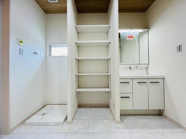 橿原市石原田町　新築戸建