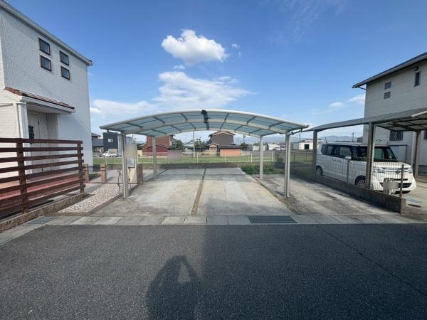 葛城市北花内の中古一戸建て
