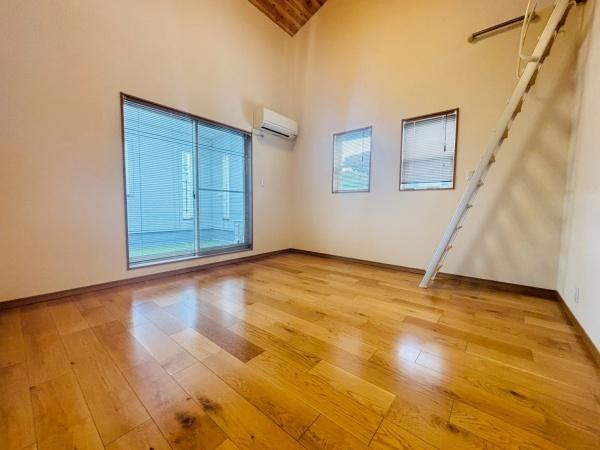 葛城市北花内の中古一戸建て