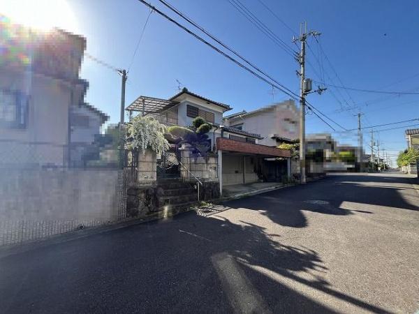 橿原市菖蒲町４丁目の土地