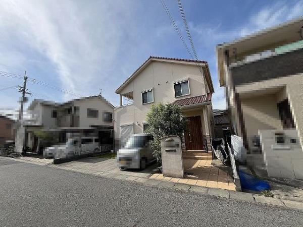 橿原市小槻町　中古戸建