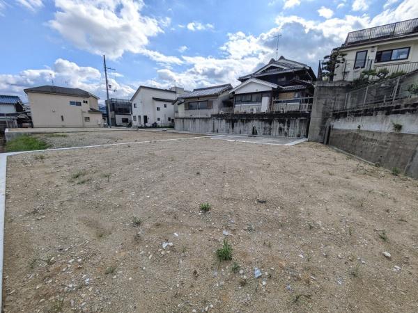 香芝市尼寺２丁目の土地
