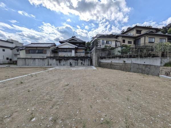 香芝市尼寺２丁目の土地