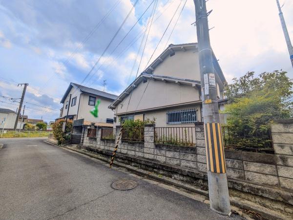 生駒郡斑鳩町服部２丁目の土地