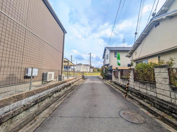 生駒郡斑鳩町服部２丁目の土地