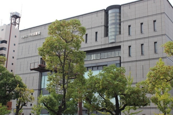 ヴィークタワー南堀江(大阪市立中央図書館)
